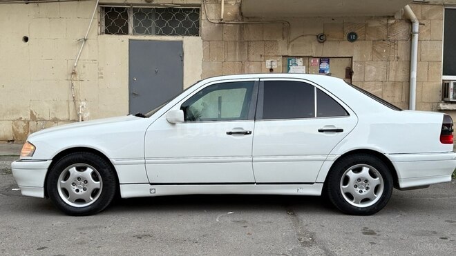 Mercedes C 280 2000, 529,474 km - 2.8 l - Sumqayıt