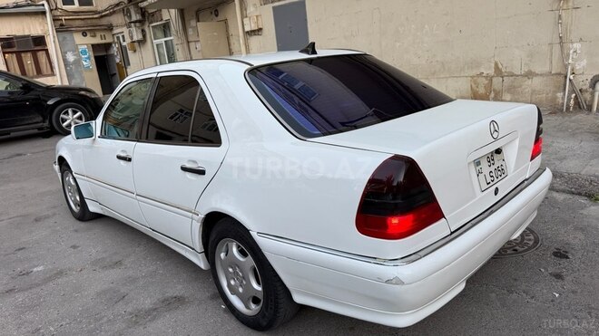 Mercedes C 280 2000, 529,474 km - 2.8 l - Sumqayıt