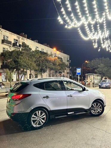 Hyundai ix35 2010, 307,000 km - 2.4 l - Bakı