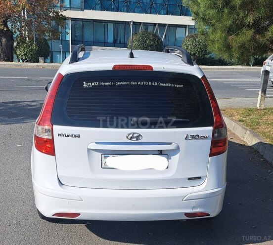 Hyundai i30 2011, 261,000 km - 1.6 l - Bakı