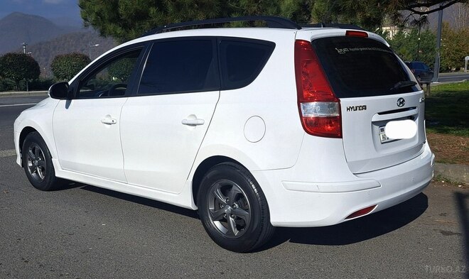 Hyundai i30 2011, 261,000 km - 1.6 l - Bakı