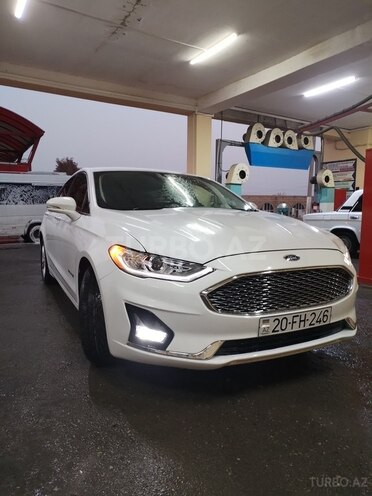 Ford Fusion (North America) 2017, 154,000 km - 2.0 л - Gəncə
