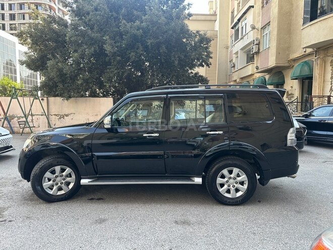 Mitsubishi Pajero 2012, 145,178 km - 3.5 л - Bakı
