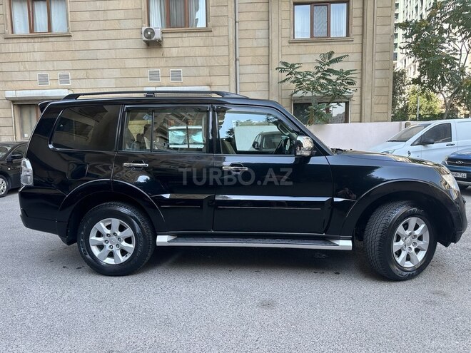 Mitsubishi Pajero 2012, 145,178 km - 3.5 л - Bakı