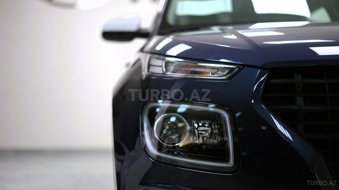 Hyundai Venue-5