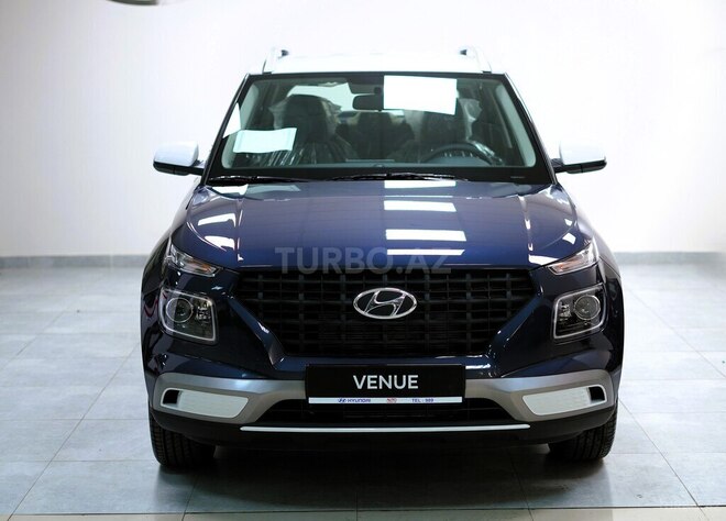 Hyundai Venue-4