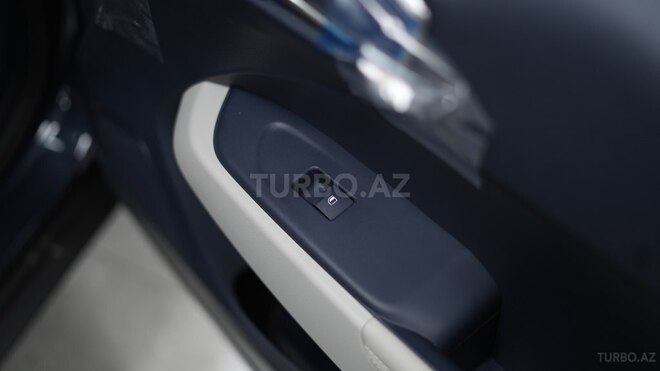 Hyundai Venue-27
