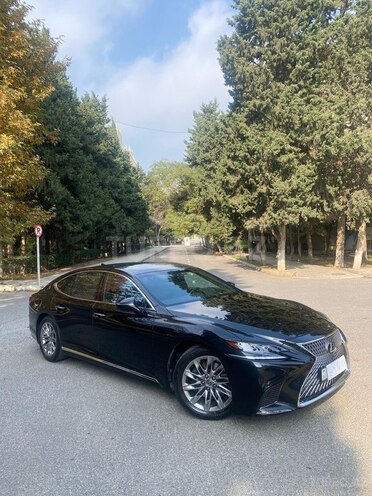 Lexus LS 350-6