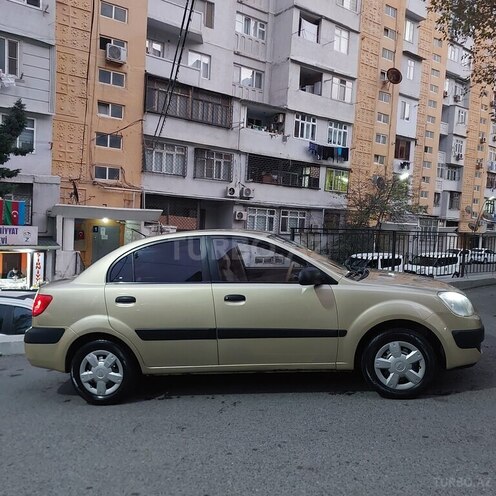 Kia Rio 2008, 225,000 km - 1.4 л - Bakı