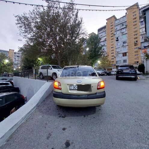Kia Rio 2008, 225,000 km - 1.4 л - Bakı