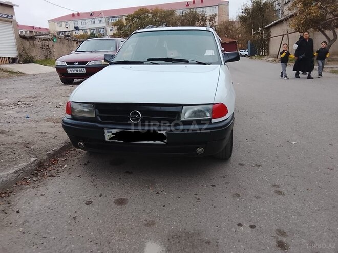 Opel Astra 1994, 254,782 km - 1.6 l - Sumqayıt
