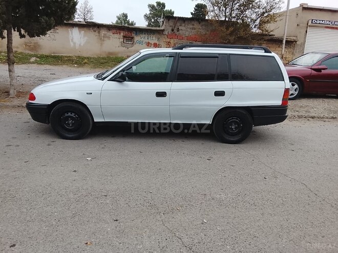 Opel Astra 1994, 254,782 km - 1.6 l - Sumqayıt