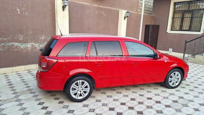 Opel Astra 2009, 220,000 km - 1.4 l - Gəncə