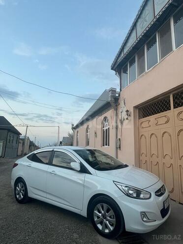 Hyundai Accent 2015, 119,500 km - 1.4 л - Bakı