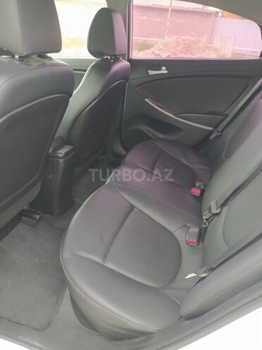 Hyundai Accent 2015, 119,500 km - 1.4 л - Bakı