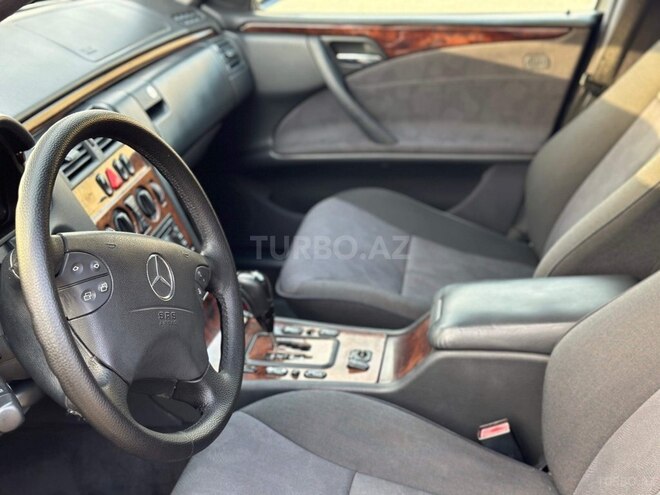 Mercedes E 270 2001, 294,000 km - 2.7 l - Lənkəran
