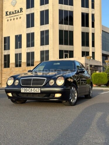 Mercedes E 270 2001, 294,000 km - 2.7 l - Lənkəran