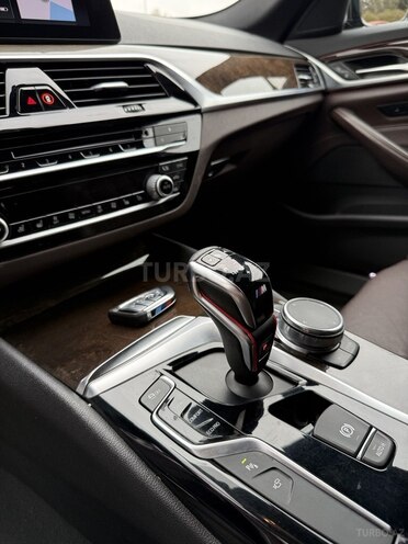 BMW 530 2018, 182,000 km - 2.0 l - Bakı
