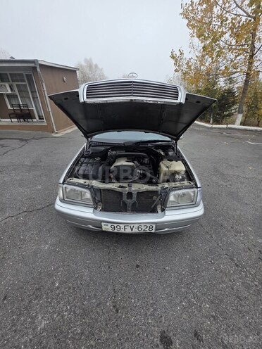 Mercedes C 180 1998, 320,000 km - 1.8 l - Şəki