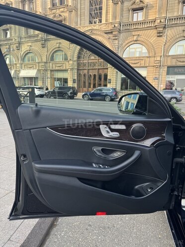 Mercedes E 250 2017, 137,000 km - 2.0 l - Bakı
