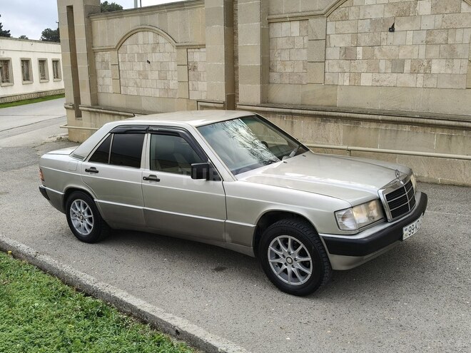 Mercedes 190 1990, 386,000 km - 2.0 l - Bakı