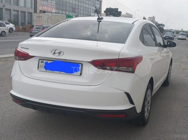 Hyundai Accent 2021, 70,000 km - 1.6 л - Bakı