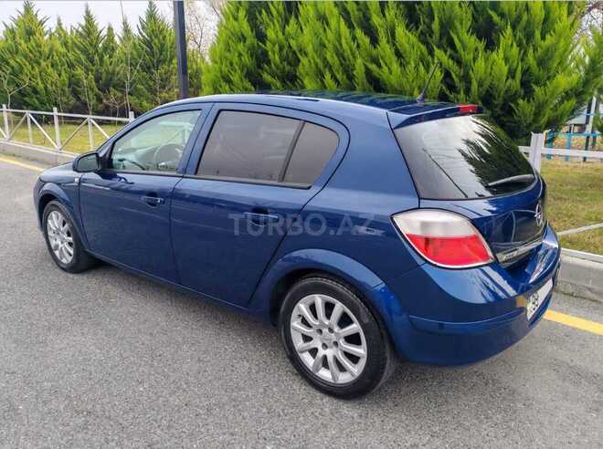 Opel Astra 2005, 230,640 km - 1.6 l - Şəki