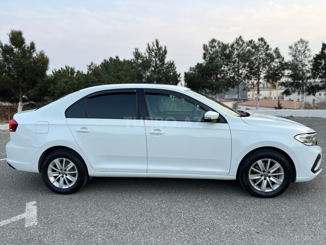 Volkswagen Polo 2021, 93,000 km - 1.6 л - Bakı