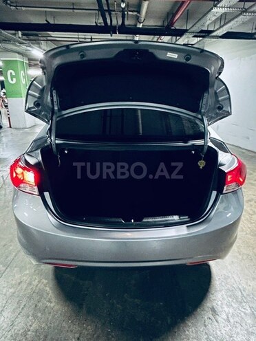 Hyundai Elantra 2012, 211,000 km - 1.8 l - Bakı