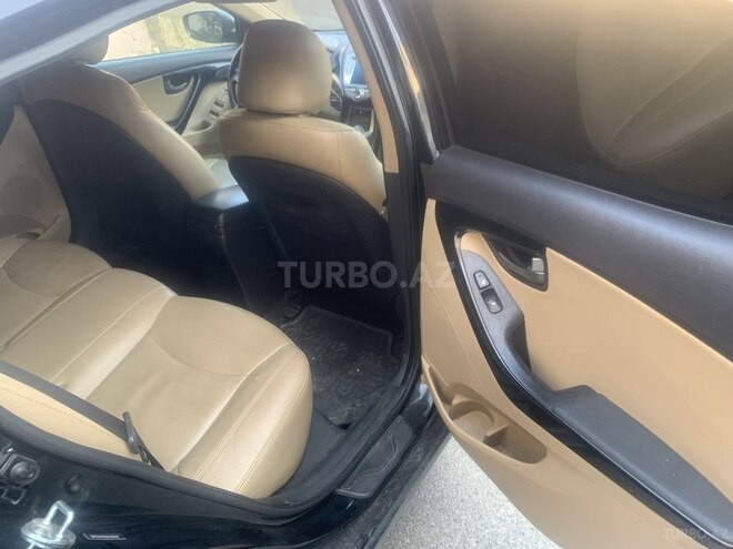 Hyundai Elantra 2013, 201,168 km - 1.8 l - Bakı