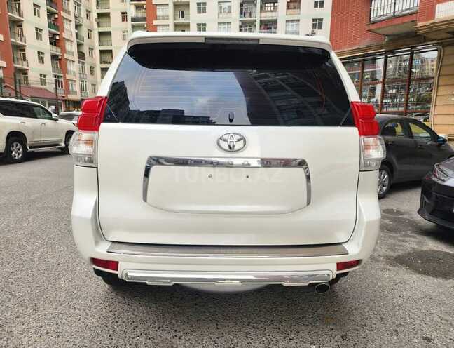 Toyota Land Cruiser Prado 2012, 278,000 km - 3.0 l - Bakı