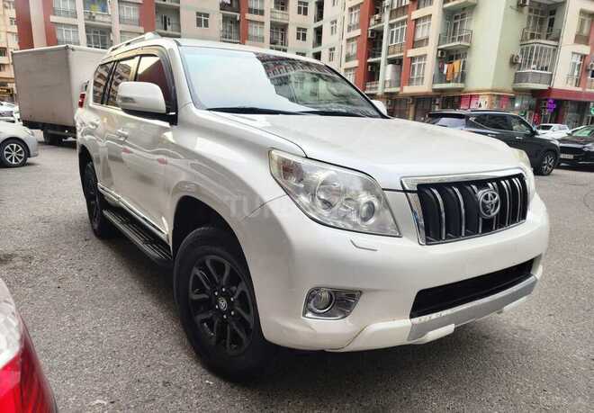 Toyota Land Cruiser Prado 2012, 278,000 km - 3.0 l - Bakı