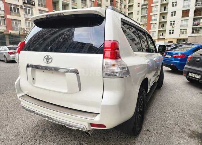 Toyota Land Cruiser Prado 2012, 278,000 km - 3.0 l - Bakı