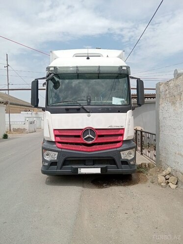 Mercedes Actros 2544 2013, 985,000 km - 11.0 l - Sumqayıt