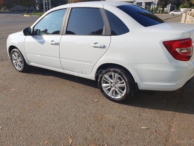 LADA (VAZ) Granta 2023, 5,900 km - 1.6 l - Lənkəran