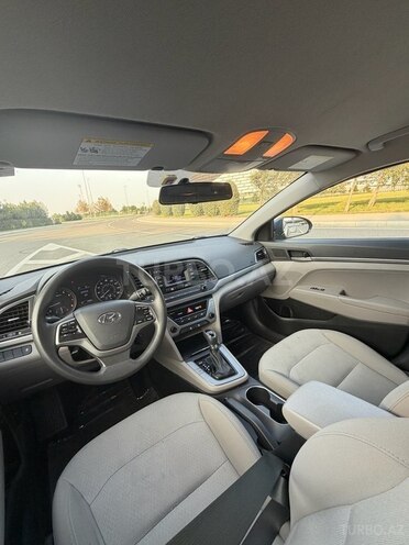 Hyundai Elantra 2016, 150,000 km - 2.0 l - Bakı