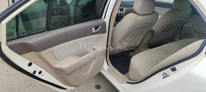 Hyundai Sonata 2006, 402,156 km - 2.4 л - Quba