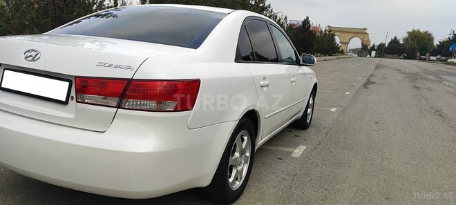 Hyundai Sonata 2006, 402,156 km - 2.4 л - Quba