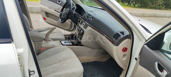 Hyundai Sonata 2006, 402,156 km - 2.4 л - Quba