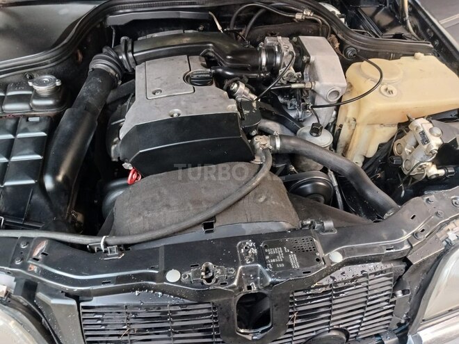 Mercedes C 200 1994, 402,567 km - 2.0 l - Bakı