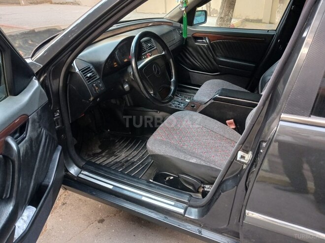 Mercedes C 200 1994, 402,567 km - 2.0 l - Bakı