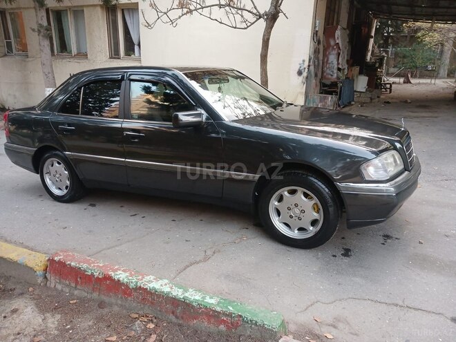 Mercedes C 200 1994, 402,567 km - 2.0 l - Bakı