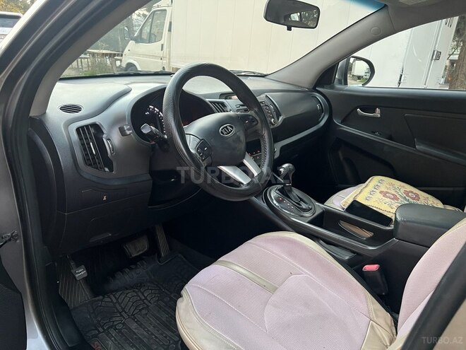 Kia Sportage 2011, 175,000 km - 2.0 l - Bakı