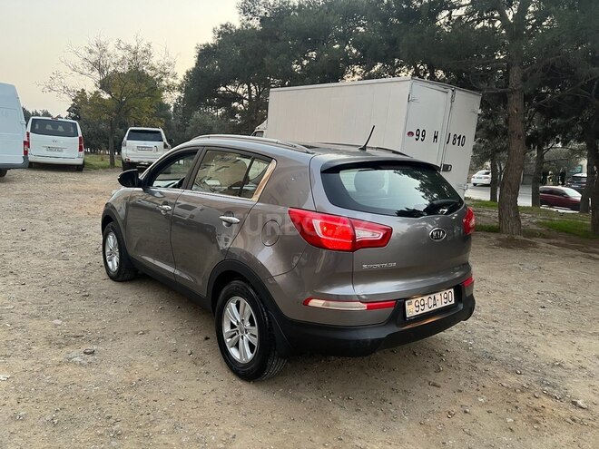 Kia Sportage 2011, 175,000 km - 2.0 l - Bakı