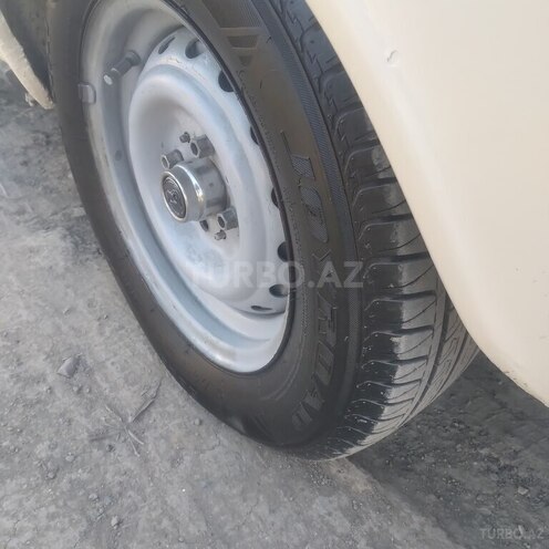 LADA (VAZ) 2106 1986, 41,500 km - 1.5 l - Salyan