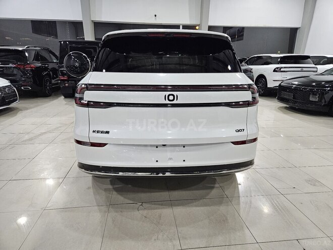 Changan Qiyuan Q07-3