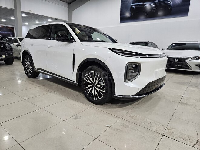 Changan Qiyuan Q07-7