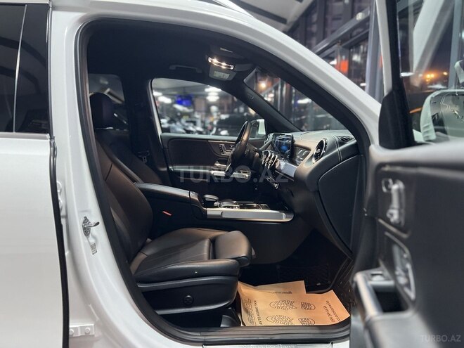 Mercedes GLB 250 4MATIC 2020, 47,000 km - 2.0 л - Bakı