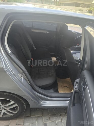 Volkswagen Golf 2011, 180,000 km - 1.6 l - Bakı
