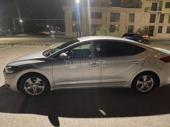 Hyundai Elantra 2017, 204,227 km - 2.0 l - Bakı